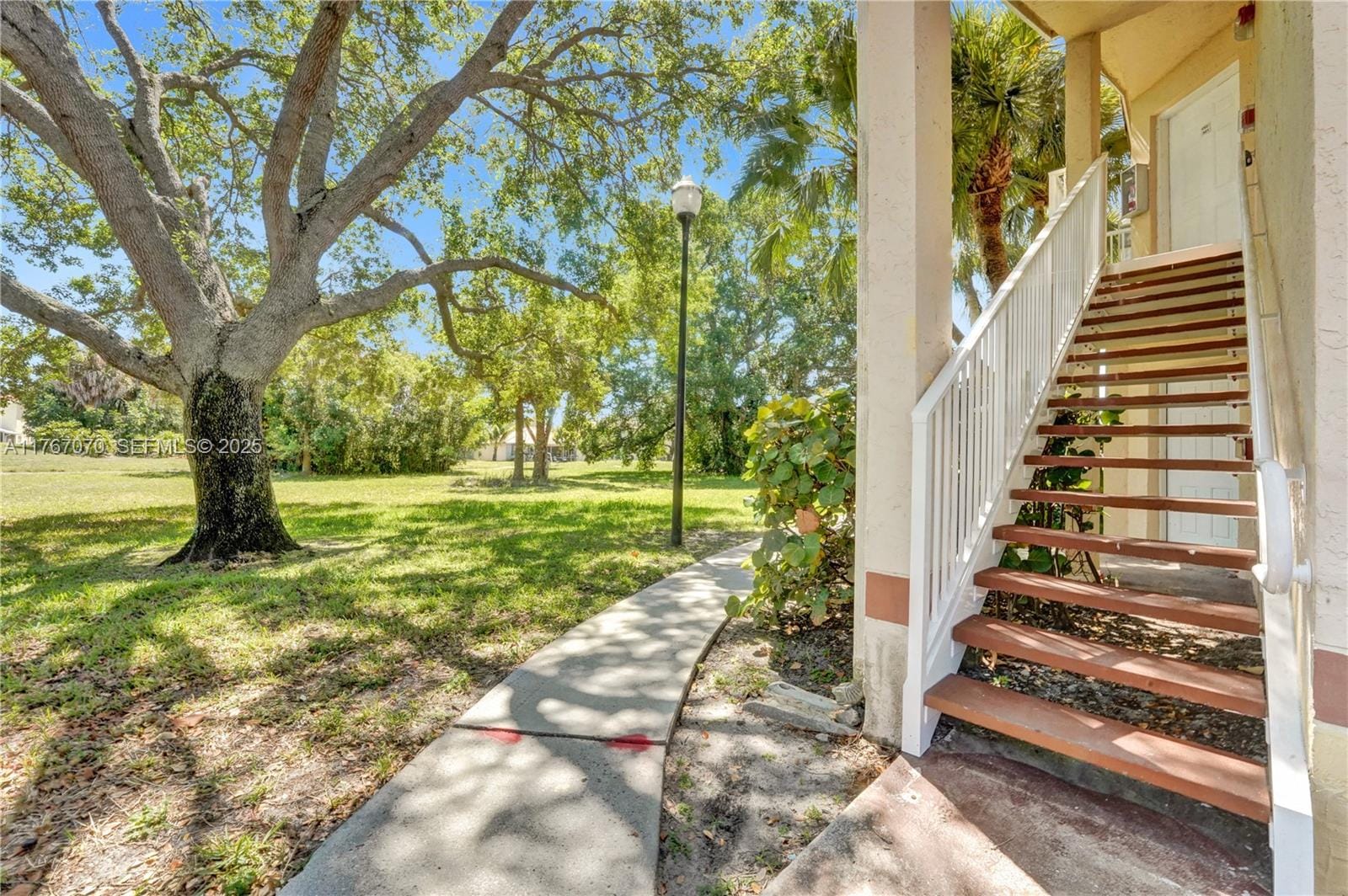 3460 N Pinewalk N Drive 321, Margate, FL 33063 photo 7
