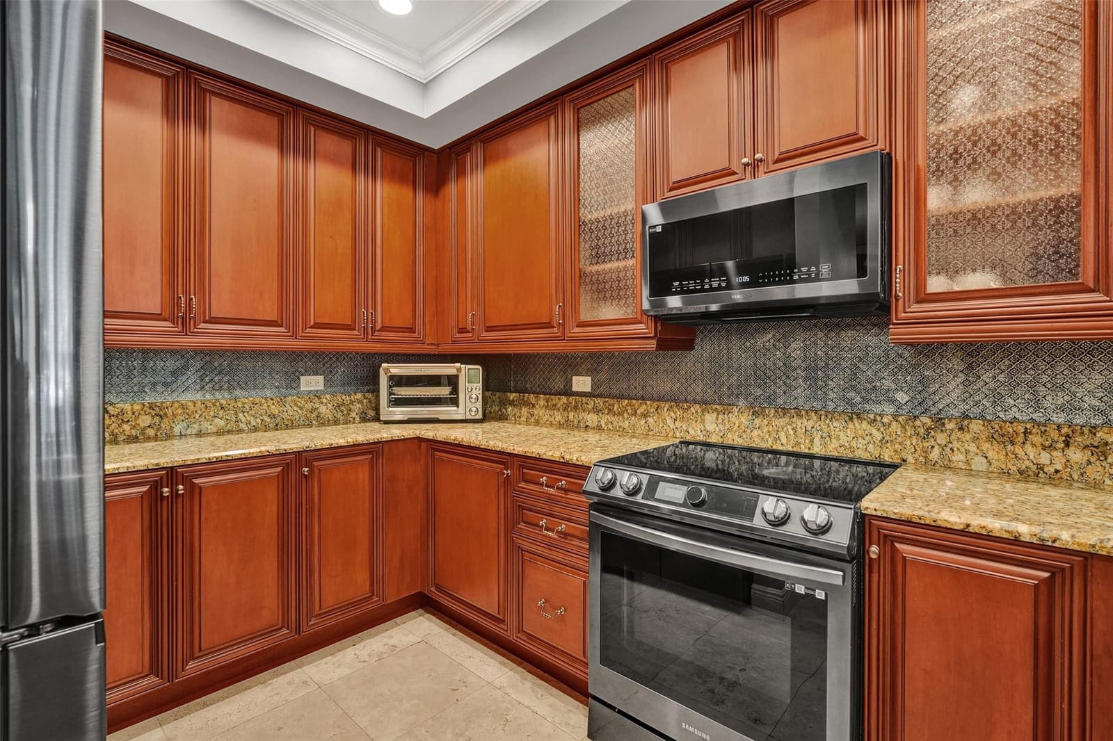 2617 NE 14th Avenue 101, Wilton Manors, FL 33334 photo 4