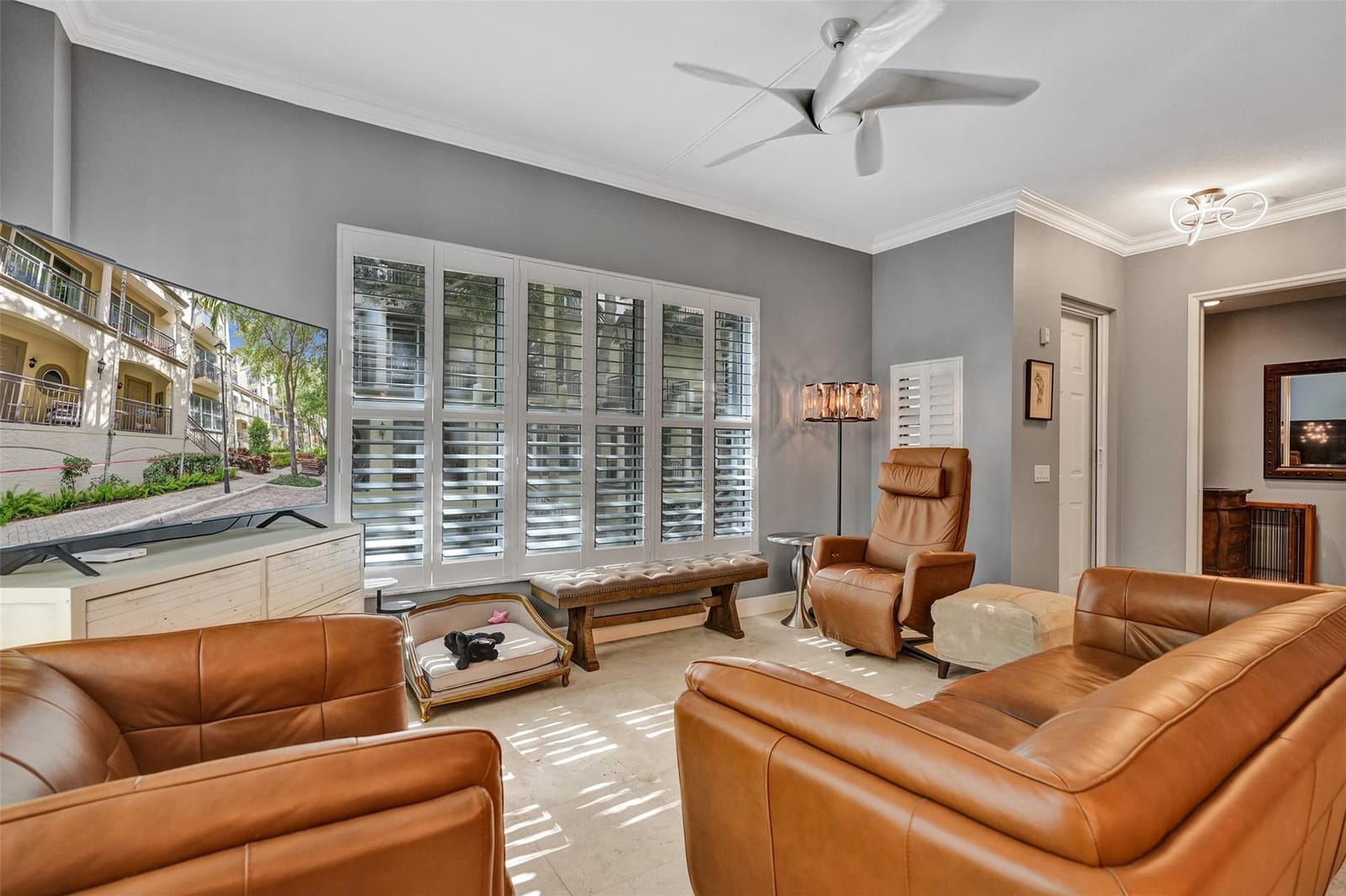 2617 NE 14th Avenue 101, Wilton Manors, FL 33334 photo 7