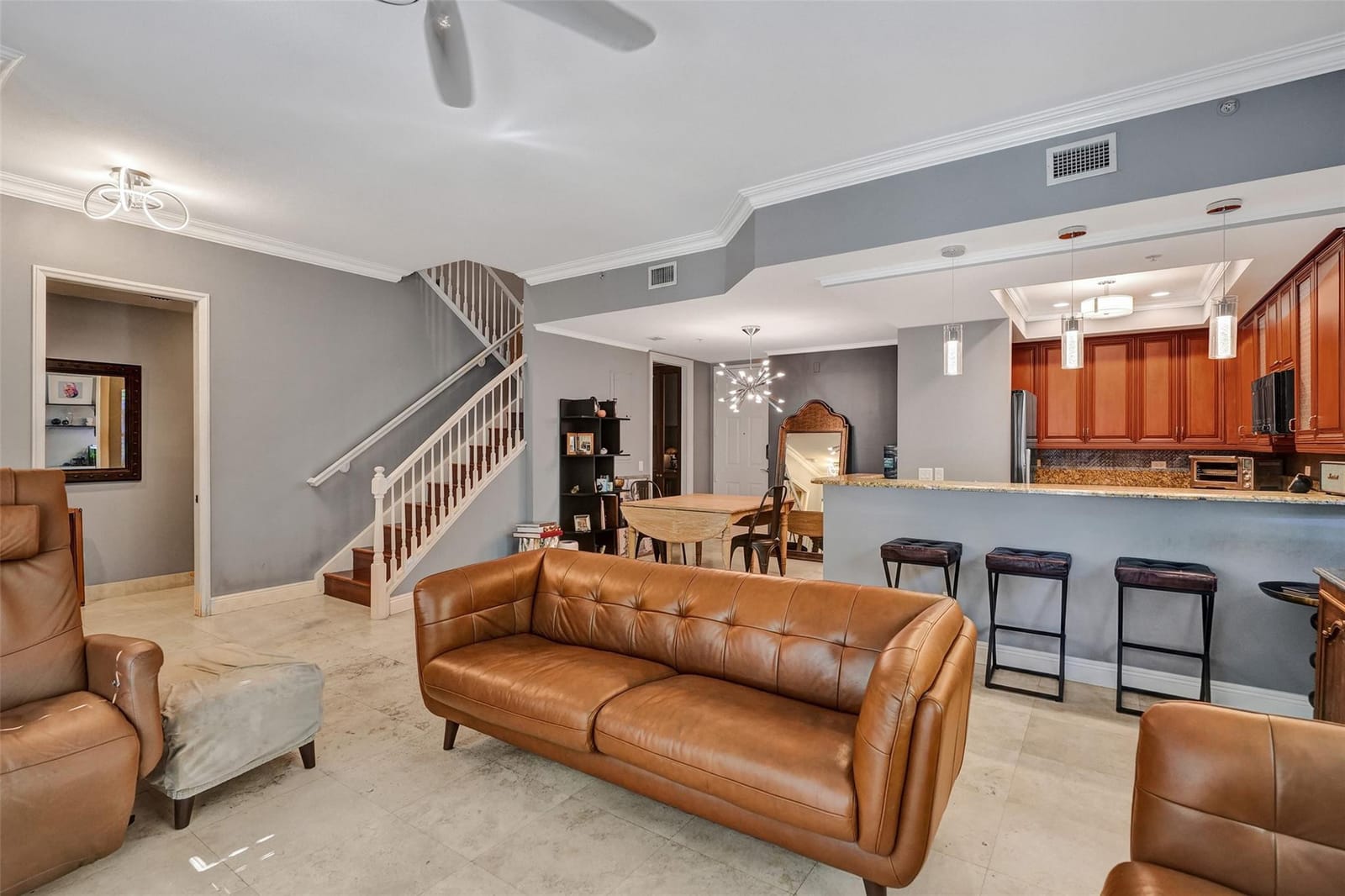 2617 NE 14th Avenue 101, Wilton Manors, FL 33334 photo 9