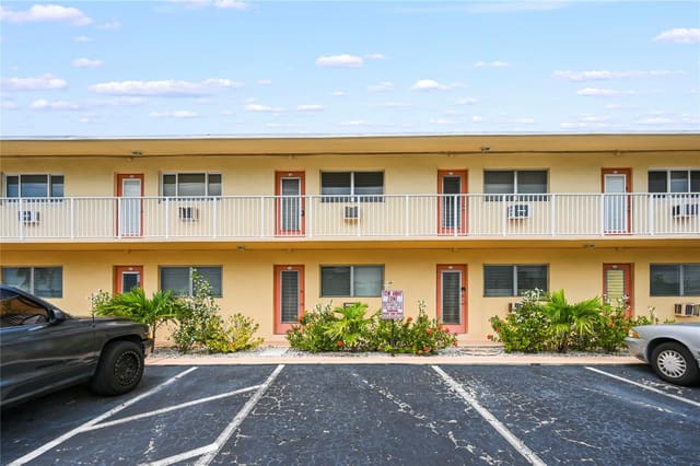 331 E Mcnab Road 122, sold in Waterview Lodge, Pompano Beach, FL
