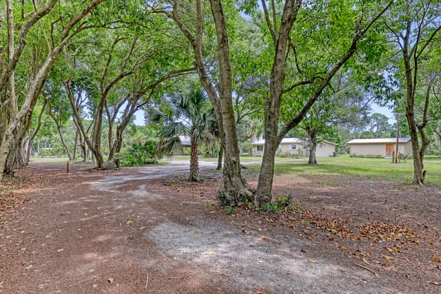 1395 SE Darling Street, sold in St Lucie Inlet Farms, Stuart, FL