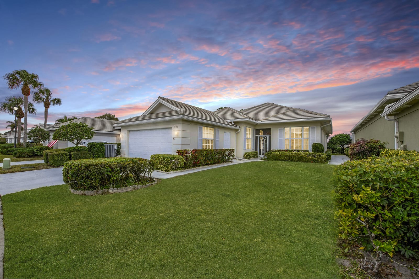 220 NW Bentley Circle, Port St. Lucie, FL 34986