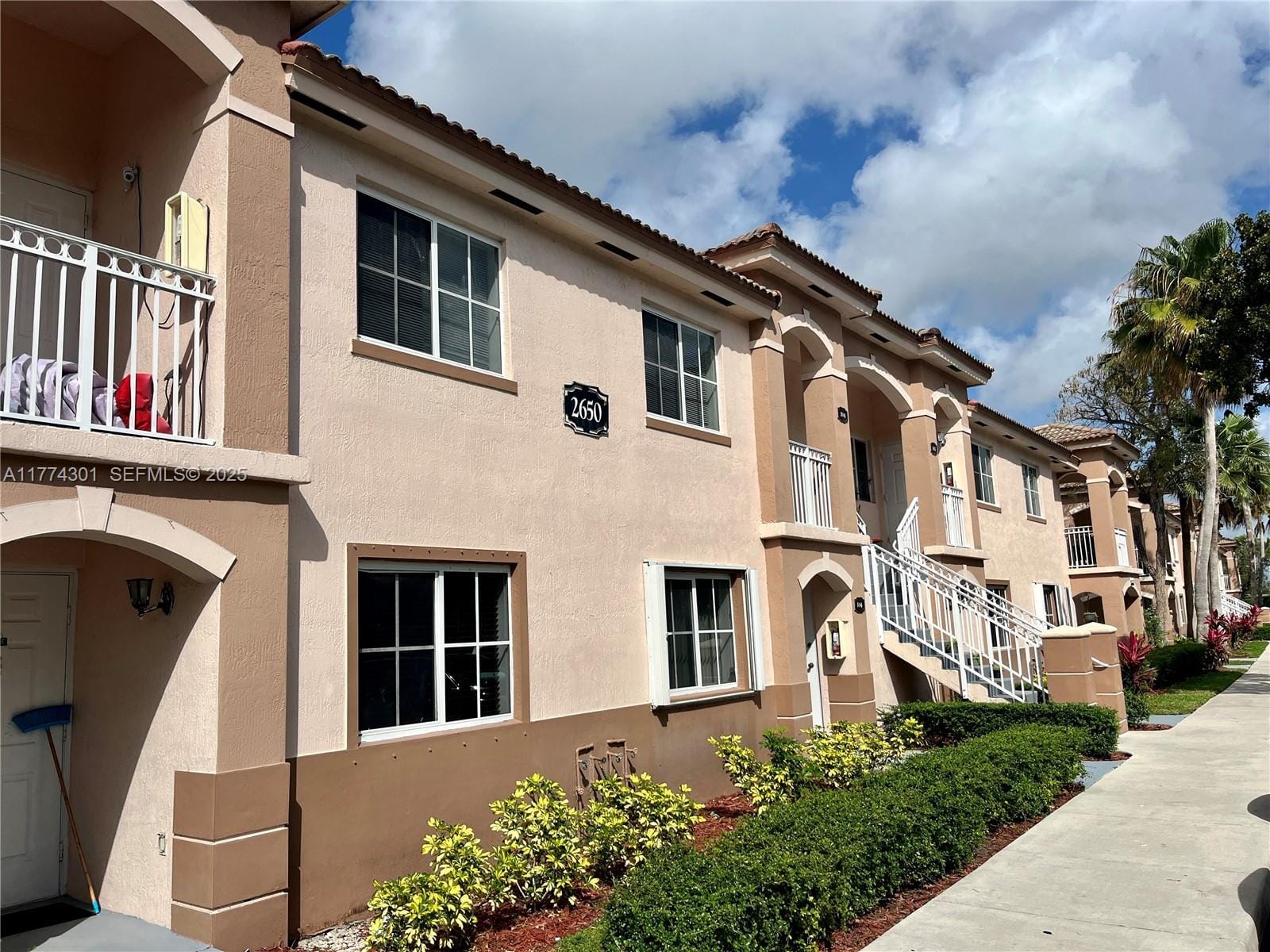 2650 SE 12th Place 103, Homestead, FL 33035 photo 2