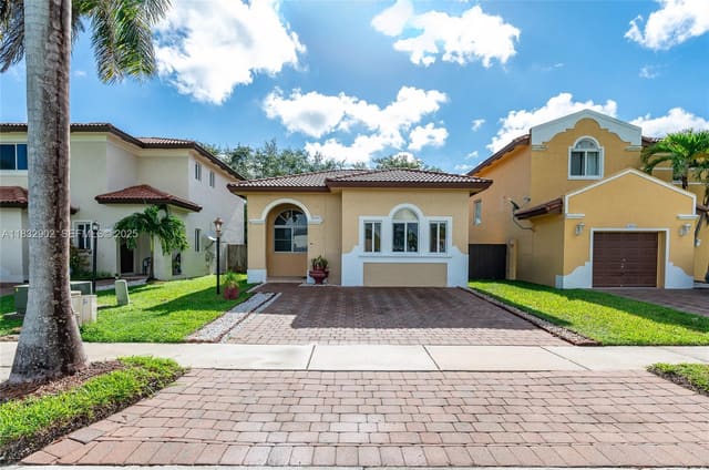 2605 NE 41st Circle, sold in Meghans Place, Homestead, FL