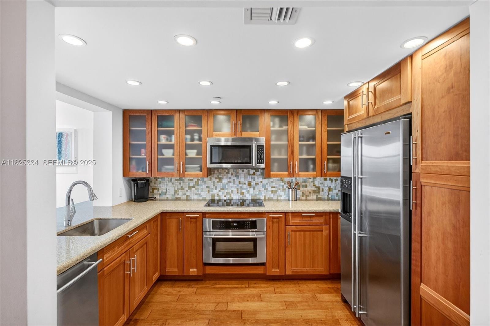 2555 Collins Avenue 606, Miami Beach, FL 33140 photo 16