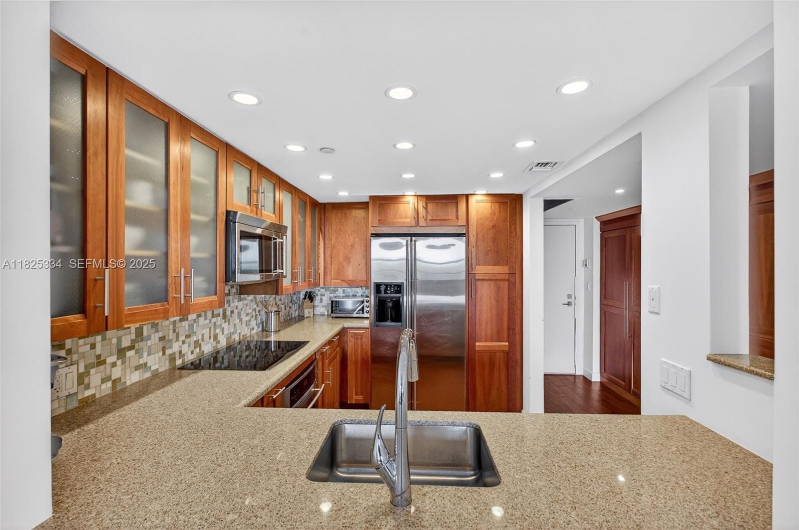 2555 Collins Avenue 606, Miami Beach, FL 33140 photo 22