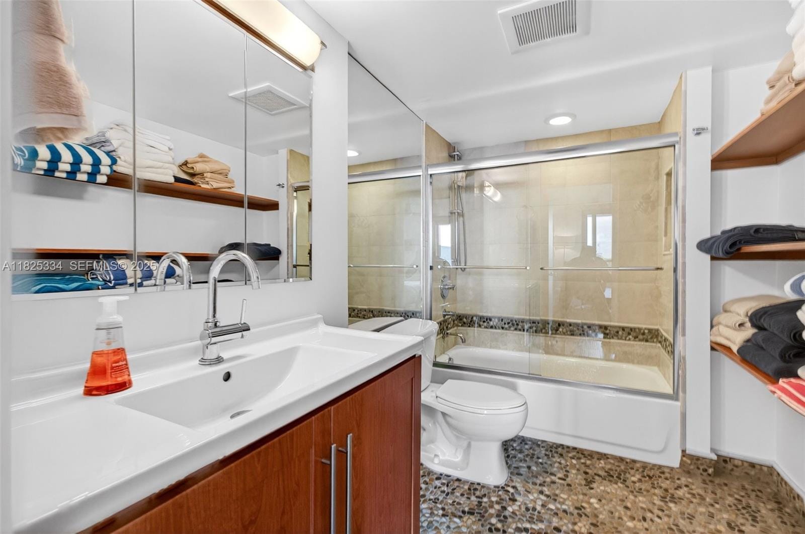 2555 Collins Avenue 606, Miami Beach, FL 33140 photo 27