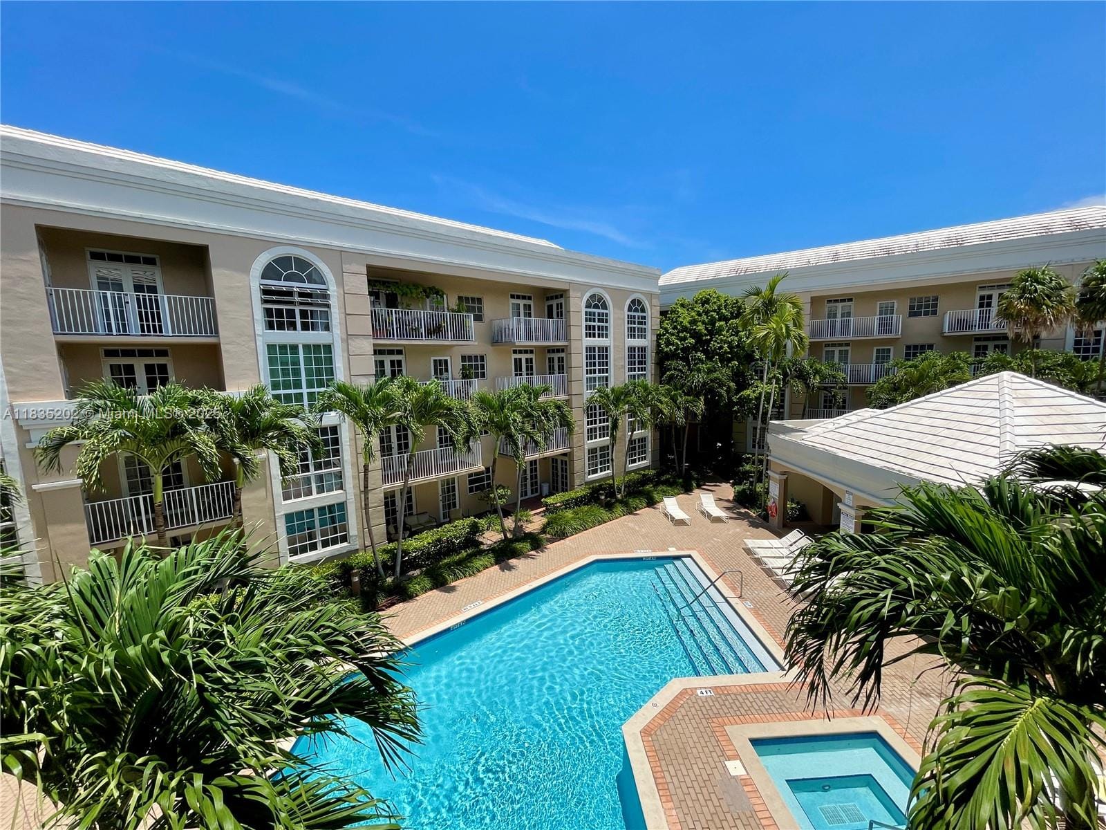 1280 S Alhambra Circle 1310, Coral Gables, FL 33146 photo 1