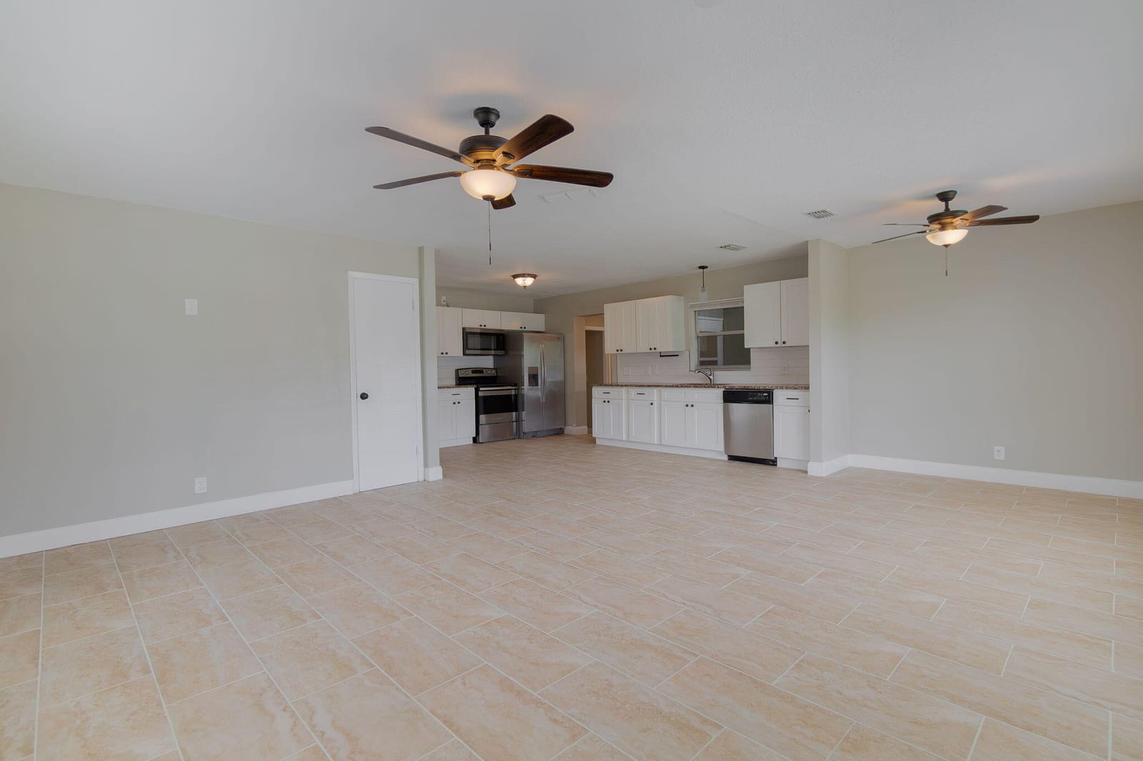 217 Fleming Avenue, Greenacres, FL 33463 photo 4