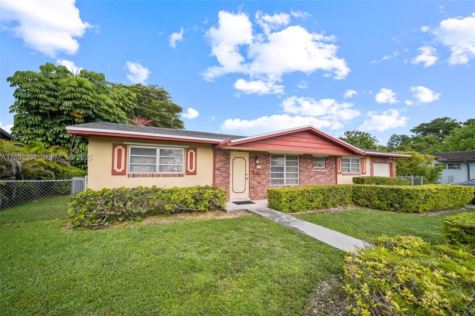 7904 SW 139th Court, Miami, FL 33183