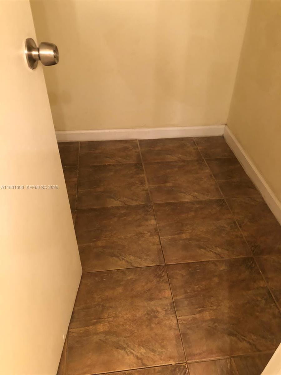 492 NW 165th St Road C514 — photo 4