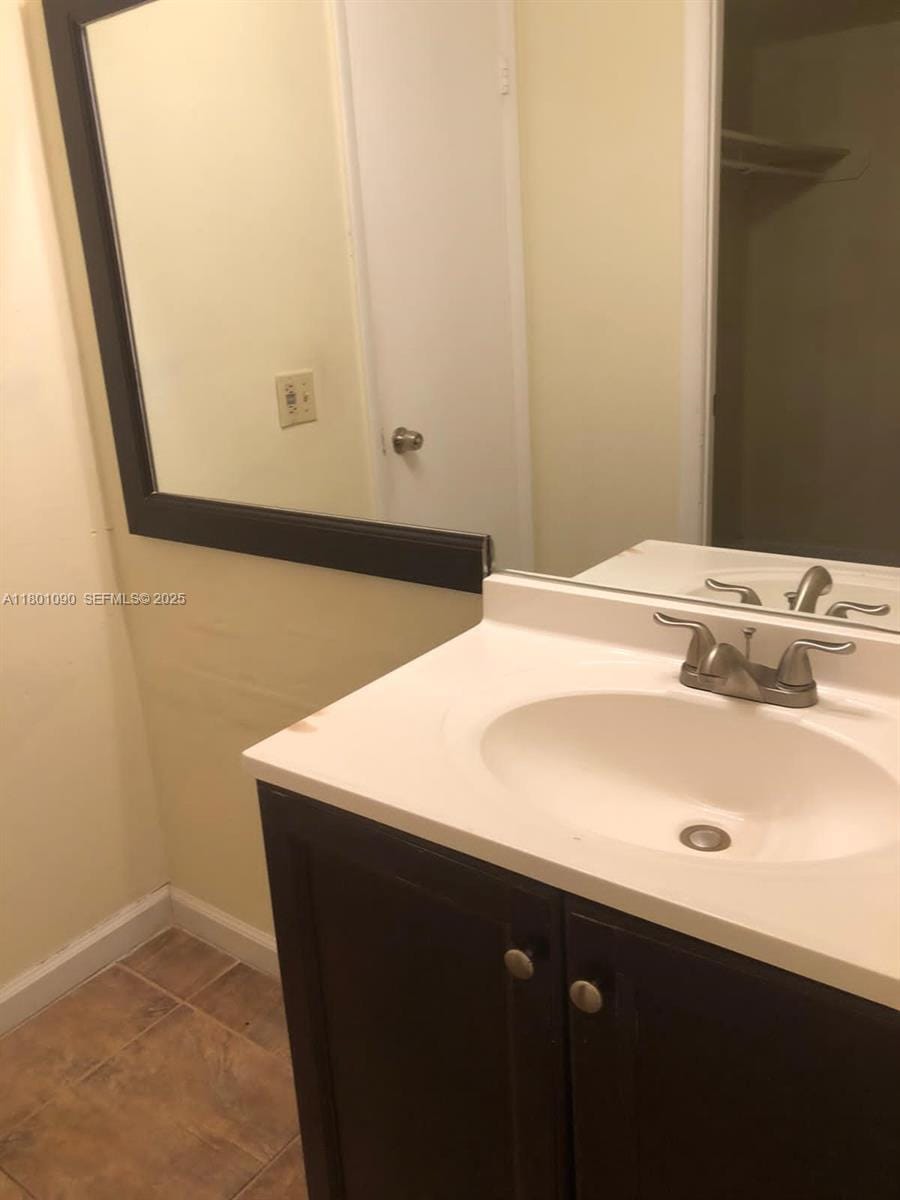 492 NW 165th St Road C514 — photo 5