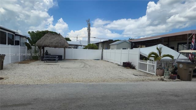 325 Calusa Street, Key Largo, FL 33037