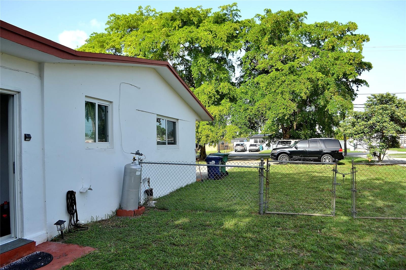 17330 NW 17th Avenue, Miami Gardens, FL 33056 photo 21