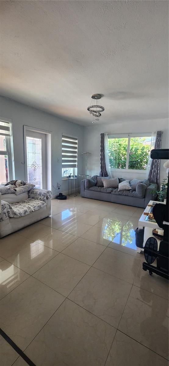 802 E 30th Street, Hialeah, FL 33013