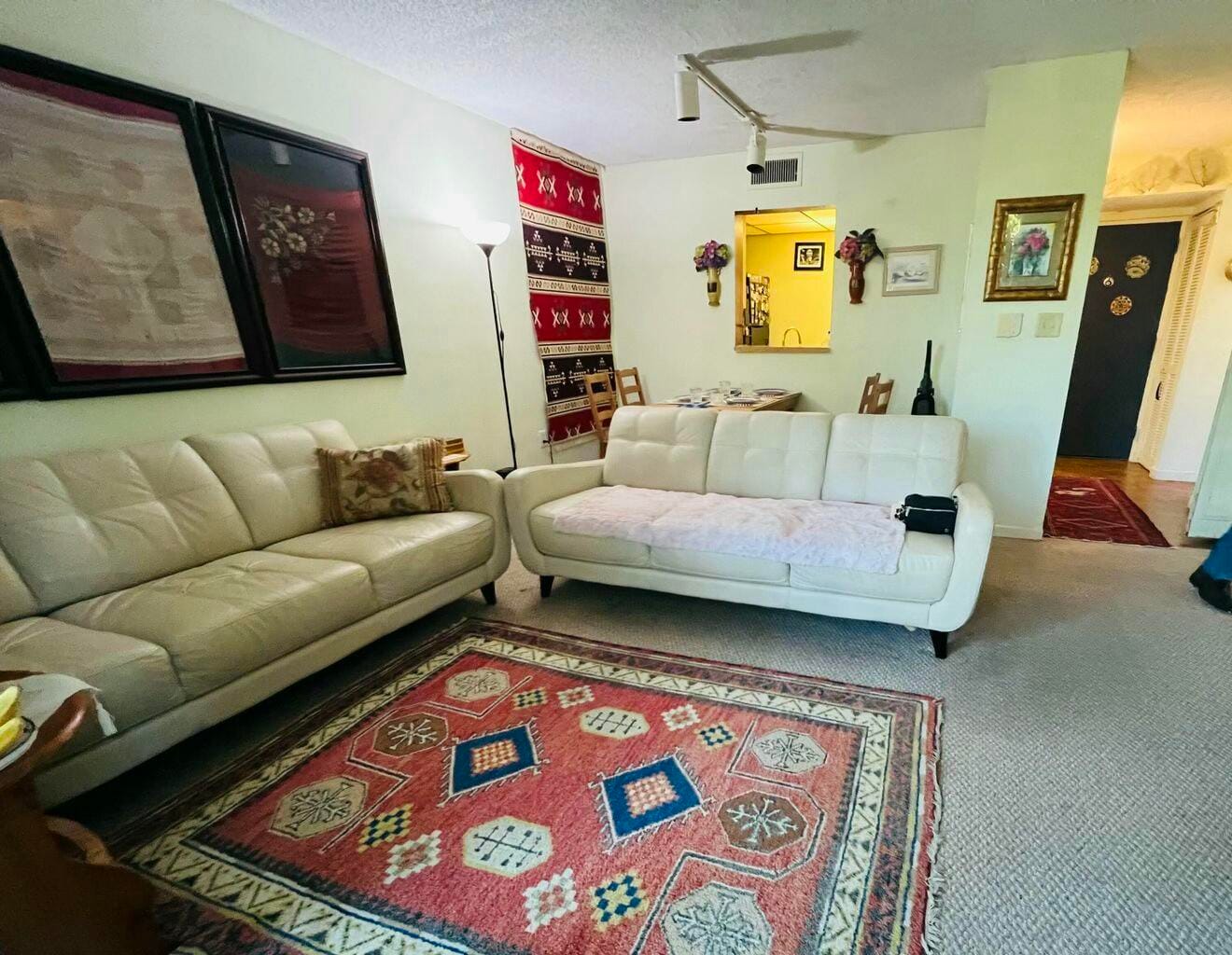 1740 NW N River Drive 421 — photo 2
