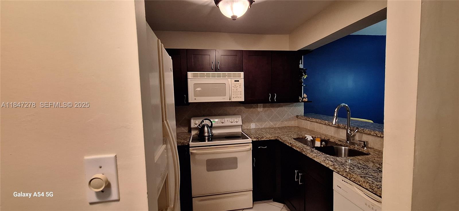 5835 Washington Street 49, Hollywood, FL 33023, Hollywood