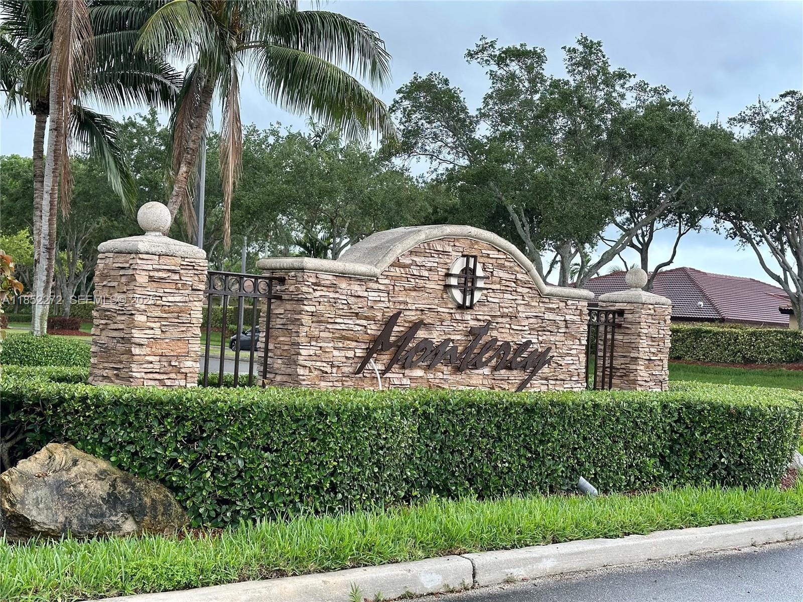 Sold home at 980 NE 33rd Terrace 203, Homestead, FL 33033