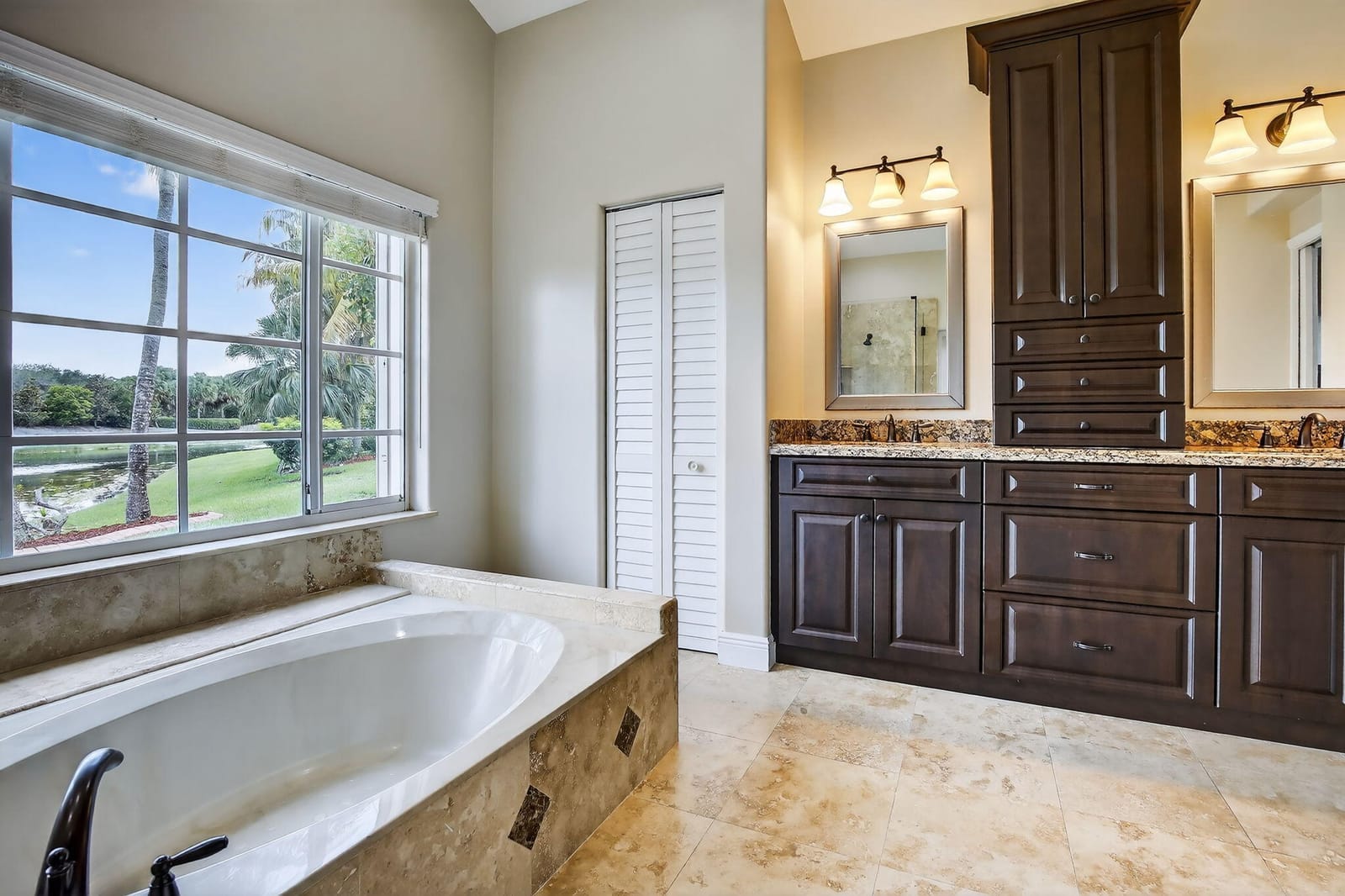 1182 Laguna Springs Drive, Weston, FL 33326 photo 16