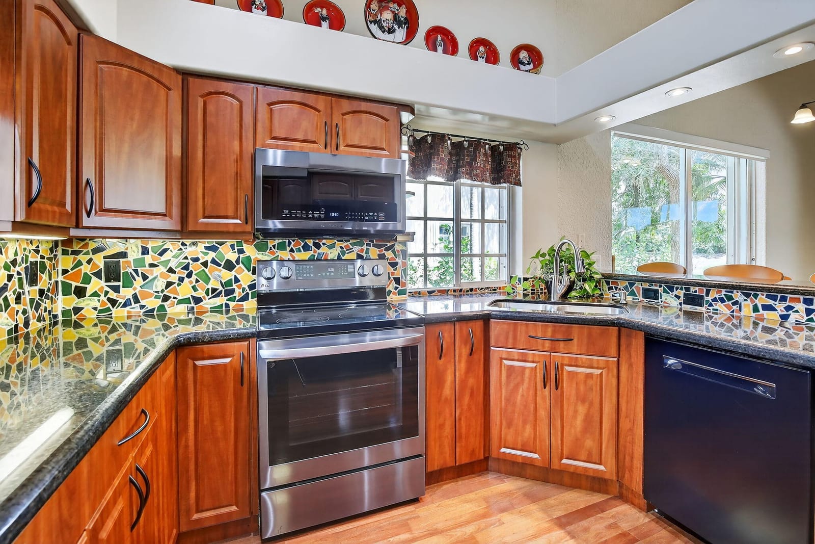 1182 Laguna Springs Drive, Weston, FL 33326 photo 20