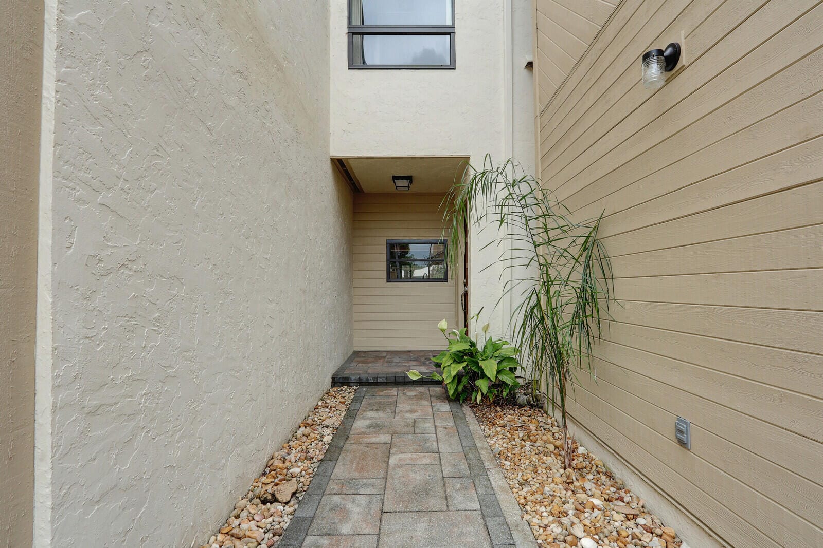 1102 SE Mitchell Avenue 203, Port St. Lucie, FL 34952 photo 5