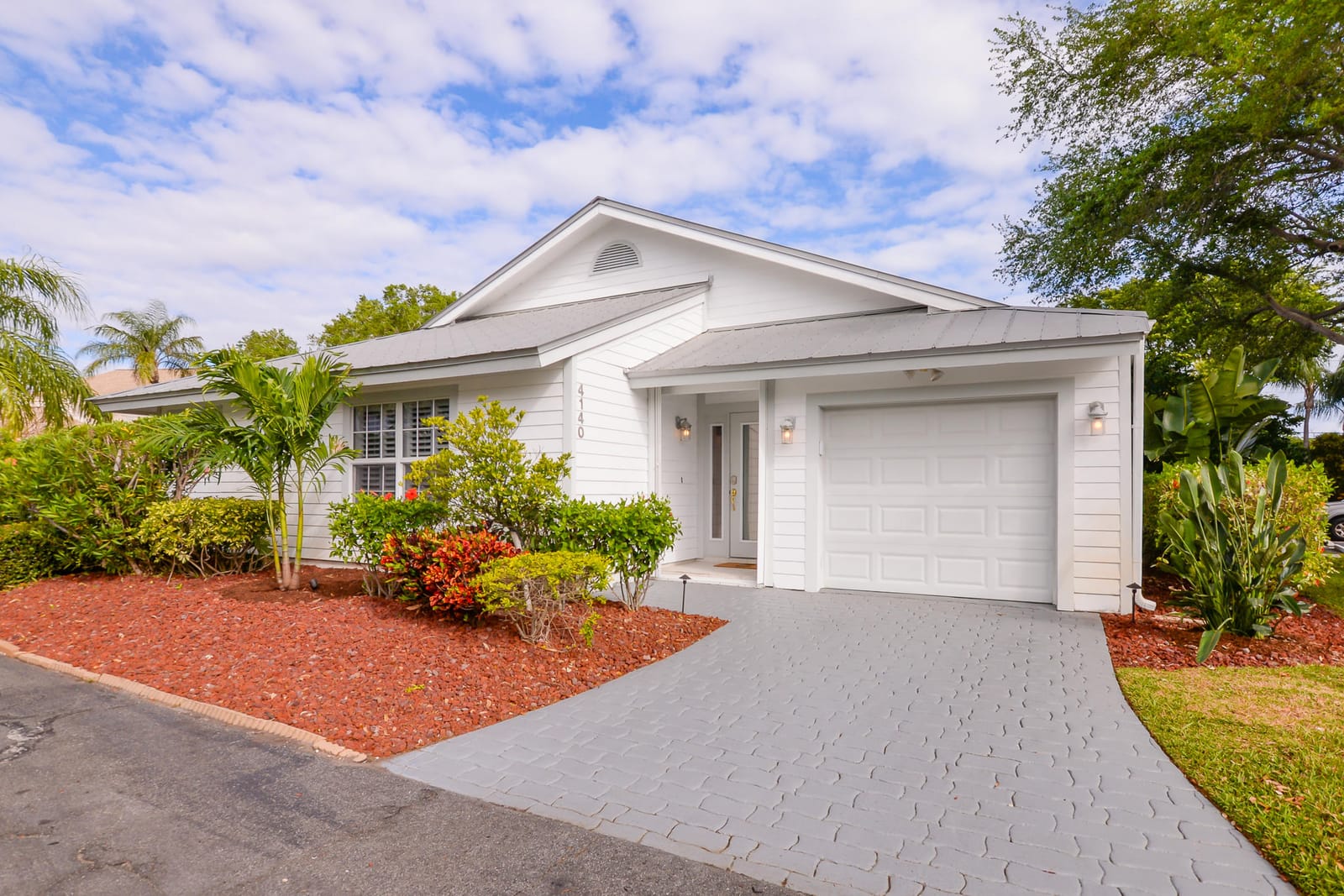 4140 NE Breakwater Drive, Jensen Beach, FL 34957