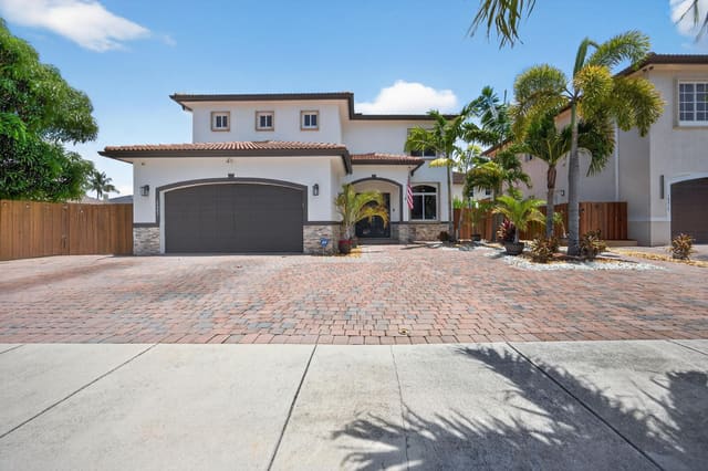 18203 SW 152nd Place, sold in Eureka Estates, Miami, FL
