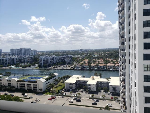 2301 S Ocean Drive 1906, Hollywood, FL 33019