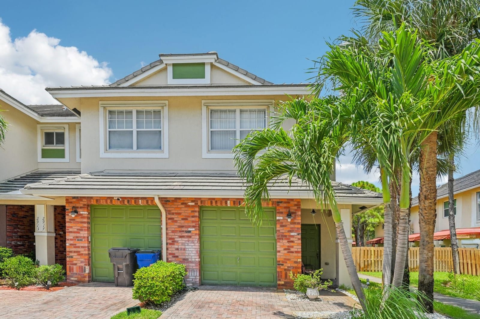 2921 NW 33rd Terrace 2921, Lauderdale Lakes, FL 33311