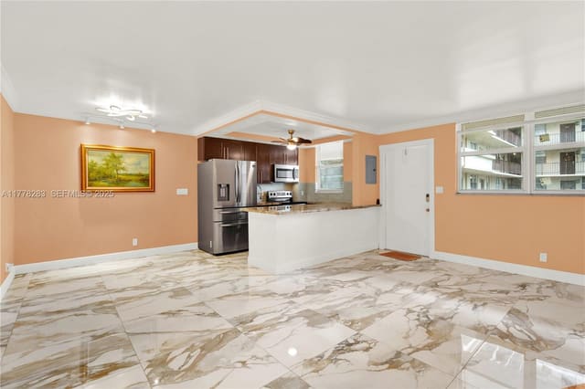1811 Jefferson Street 209, sold in Telstar, Hollywood, FL