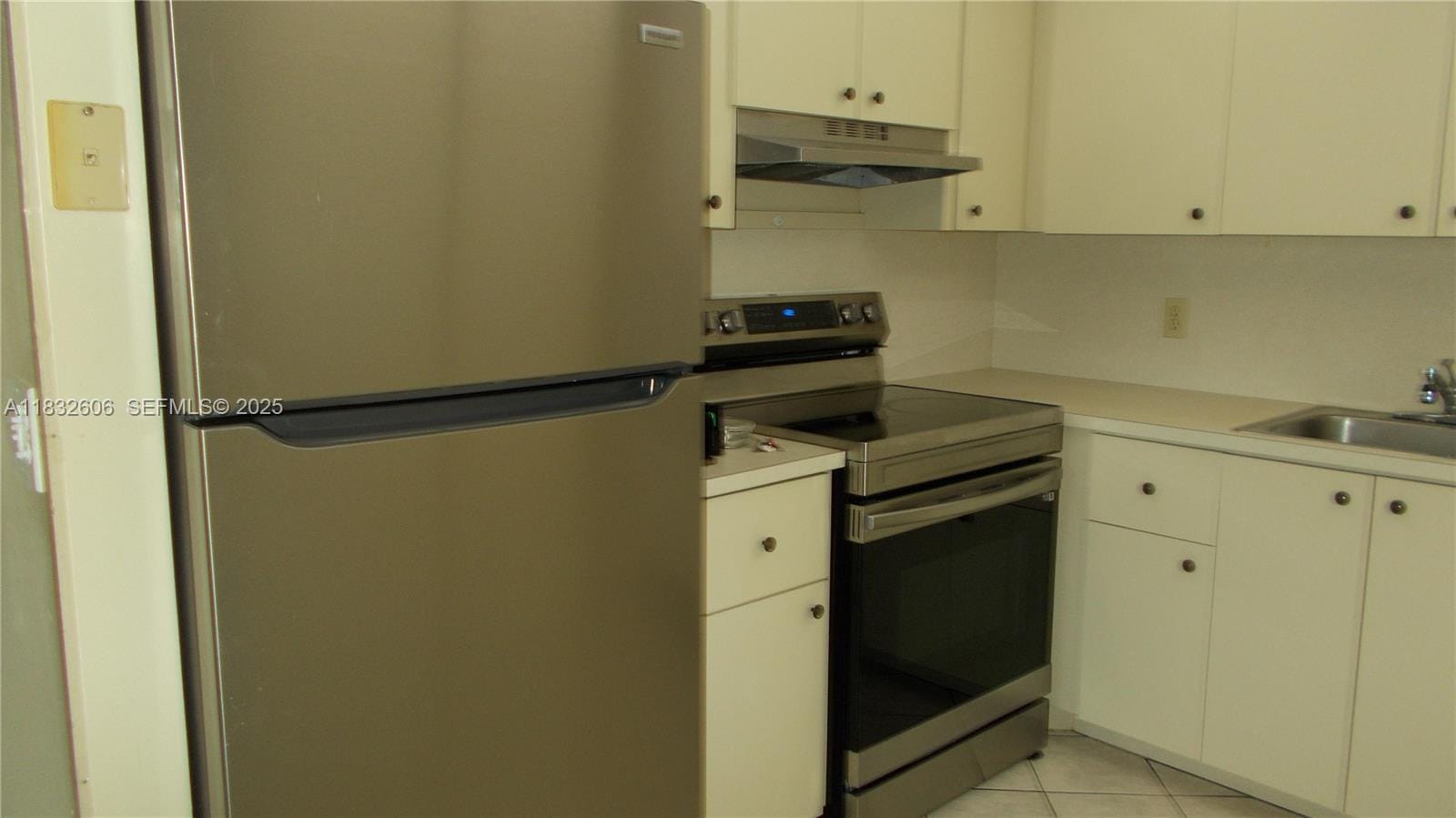 13550 SW 6th Court 208A — photo 11
