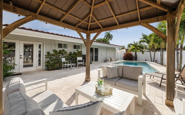1725 NE 22 Terrace, sold in Bal Harbour, Fort Lauderdale, FL