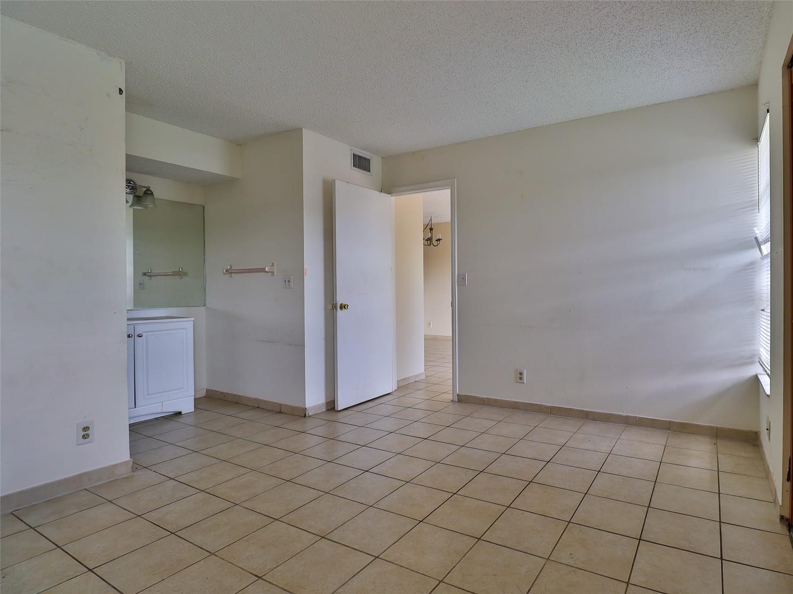 9930 Twin Lakes Drive 7-L — photo 12