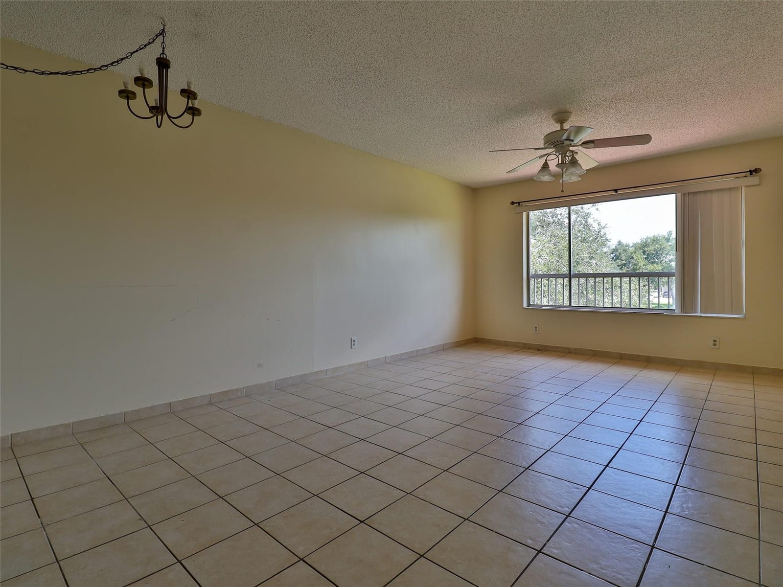 9930 Twin Lakes Drive 7-L — photo 7