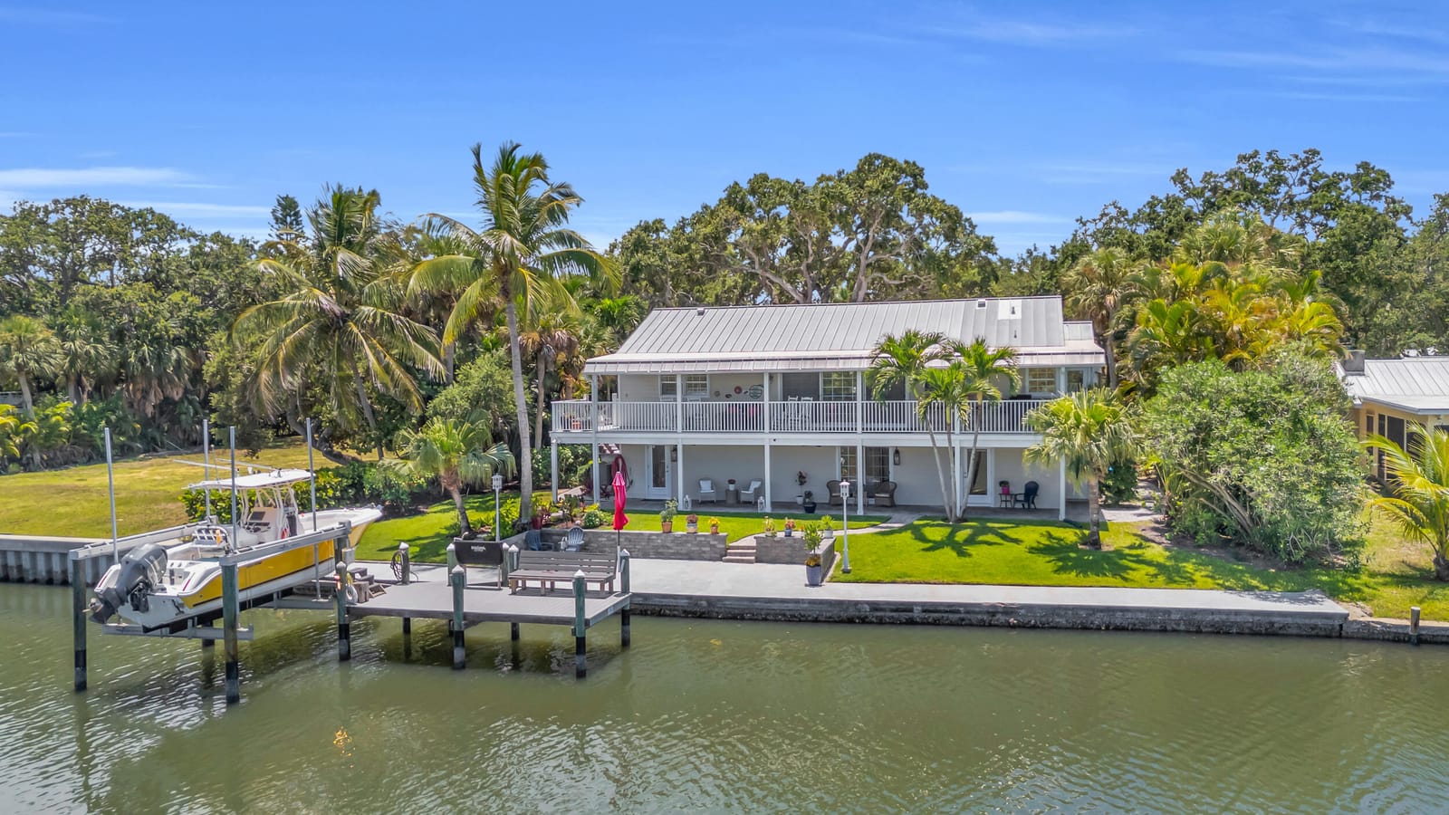 376 Live Oak Drive, Vero Beach, FL 32963