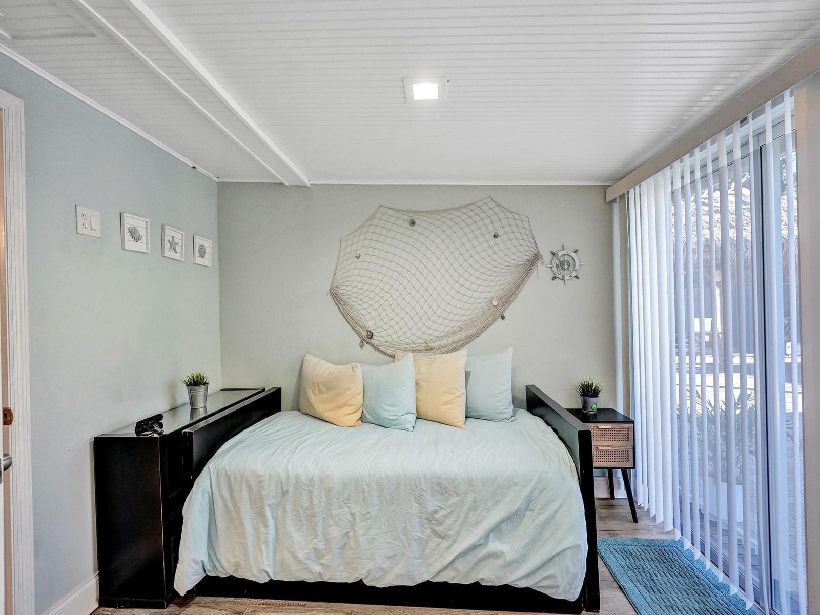 1301 SE 2nd Terrace, Deerfield Beach, FL 33441 photo 15