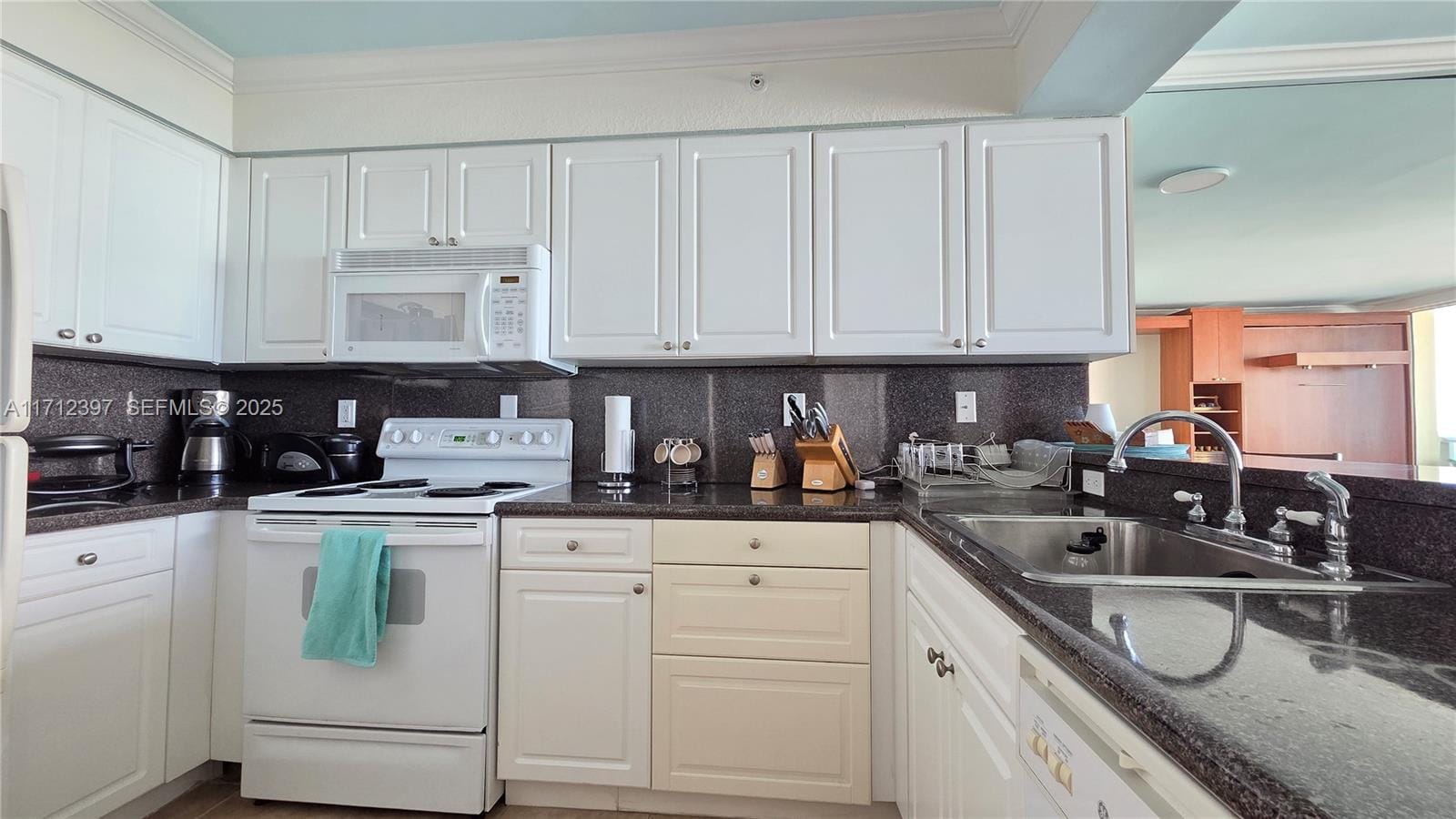 2501 S Ocean Drive 809 — photo 4