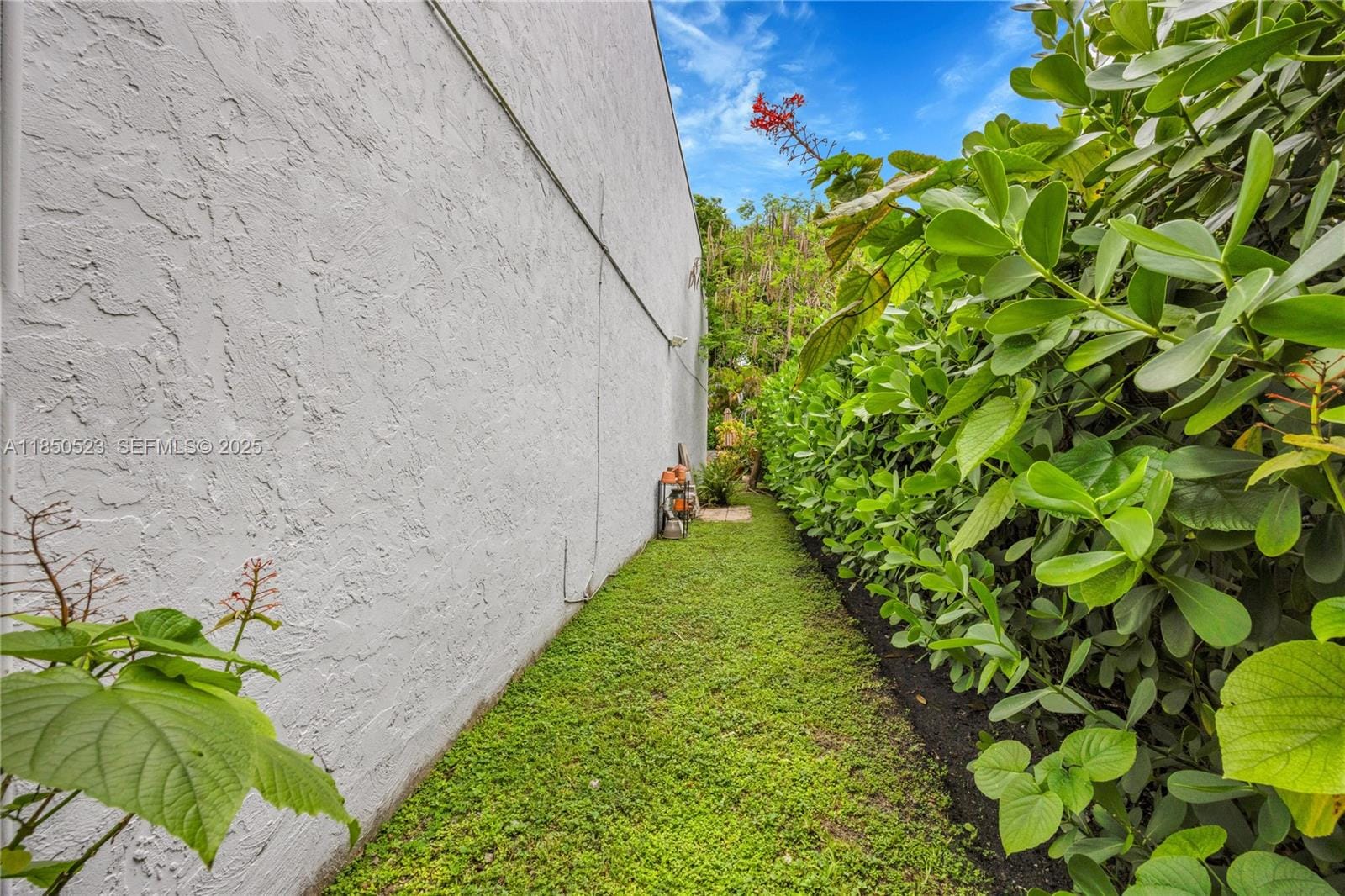 9751 SW 92nd Terrace, Miami, FL 33176 photo 22