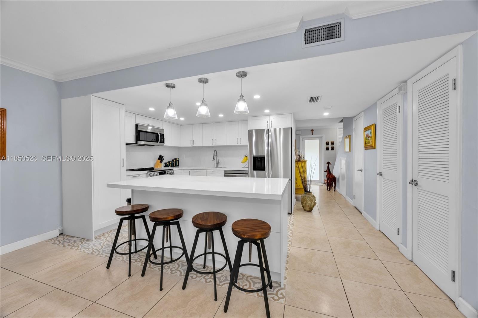 9751 SW 92nd Terrace, Miami, FL 33176 photo 6