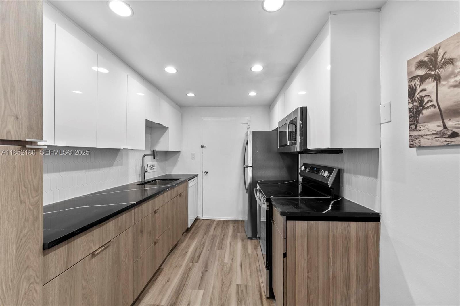 5401 Collins Avenue 511, Miami Beach, FL 33140 photo 13
