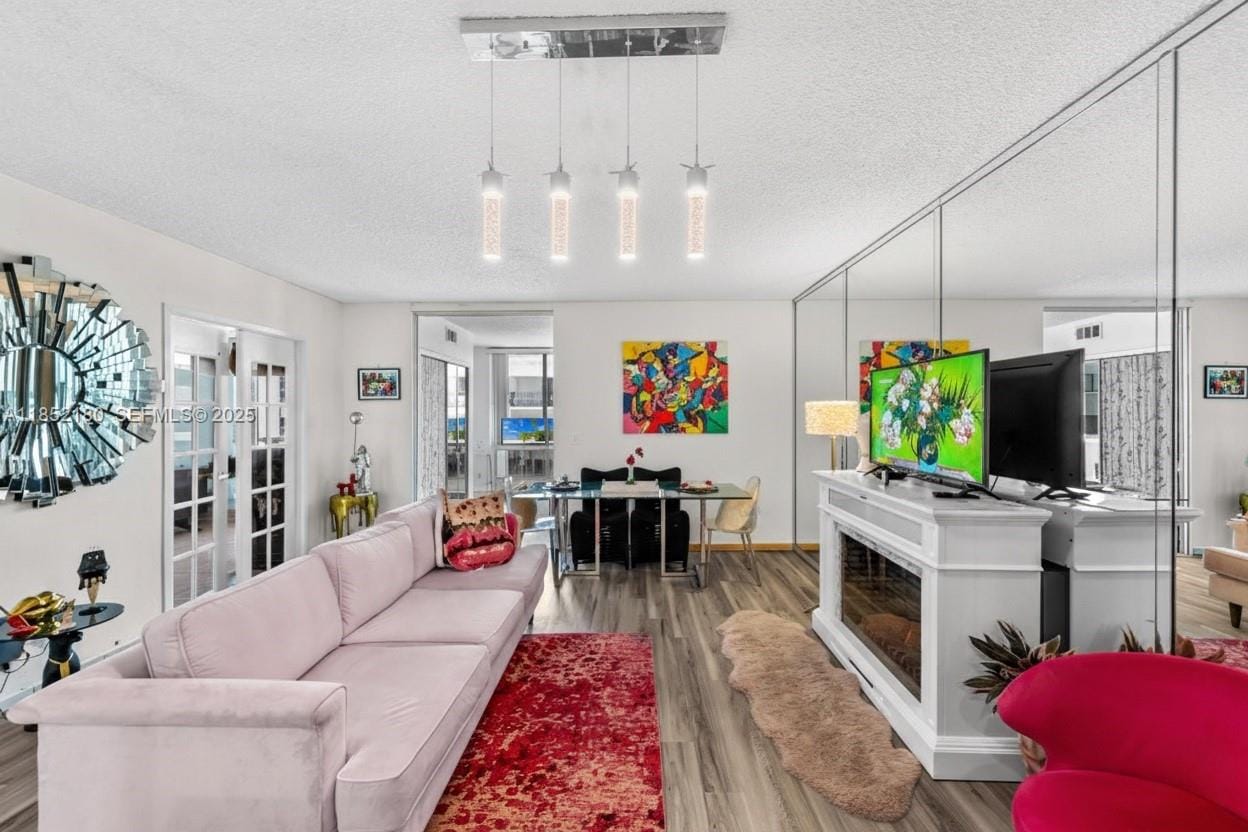 5401 Collins Avenue 511 — photo 10