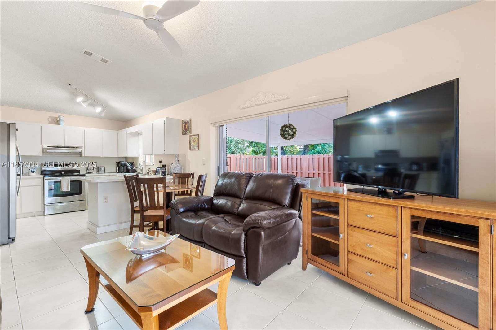 1111 SW 85th Avenue, Miami, FL 33144 photo 20