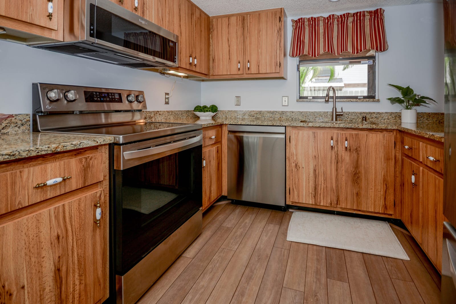 122 Sherwood Circle 10b, Jupiter, FL 33458 photo 16