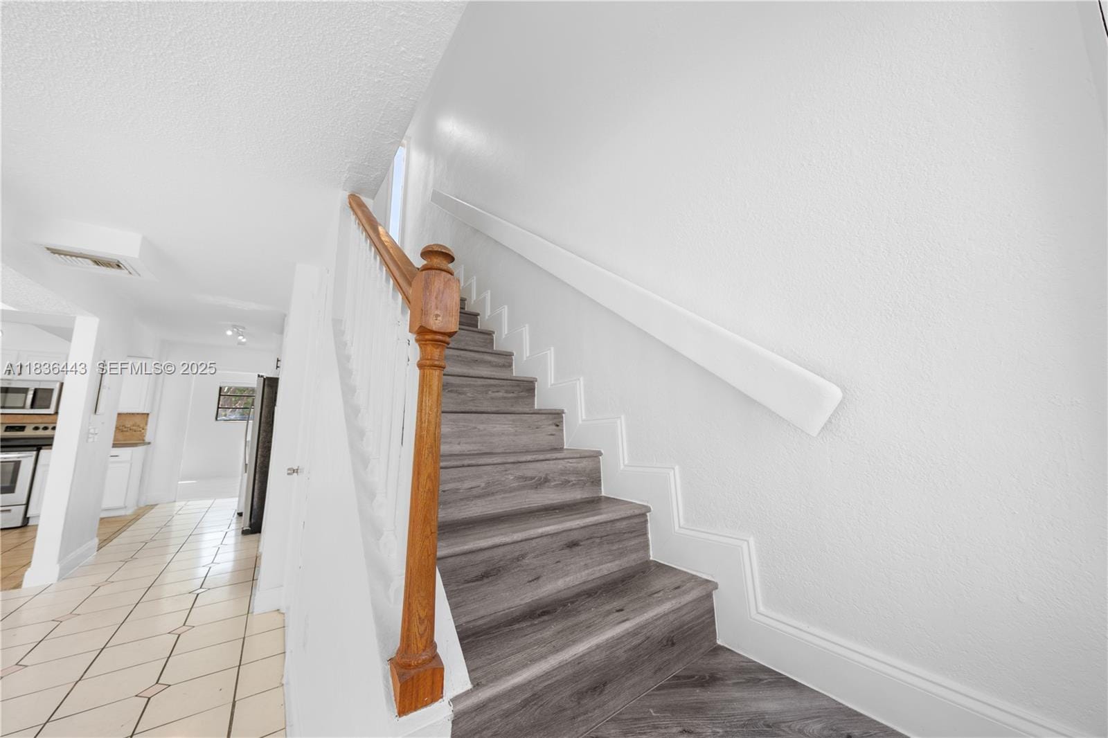 20000 SW 123rd Drive 20000, Miami, FL 33177 photo 12