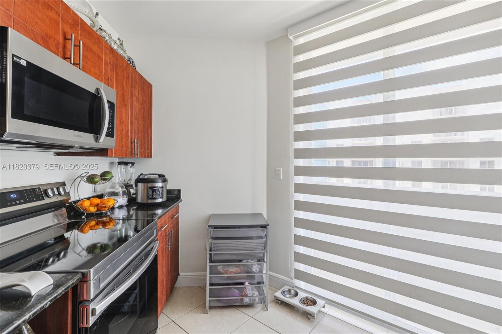 2425 SW 27th Avenue 705, Miami, FL 33145 photo 14