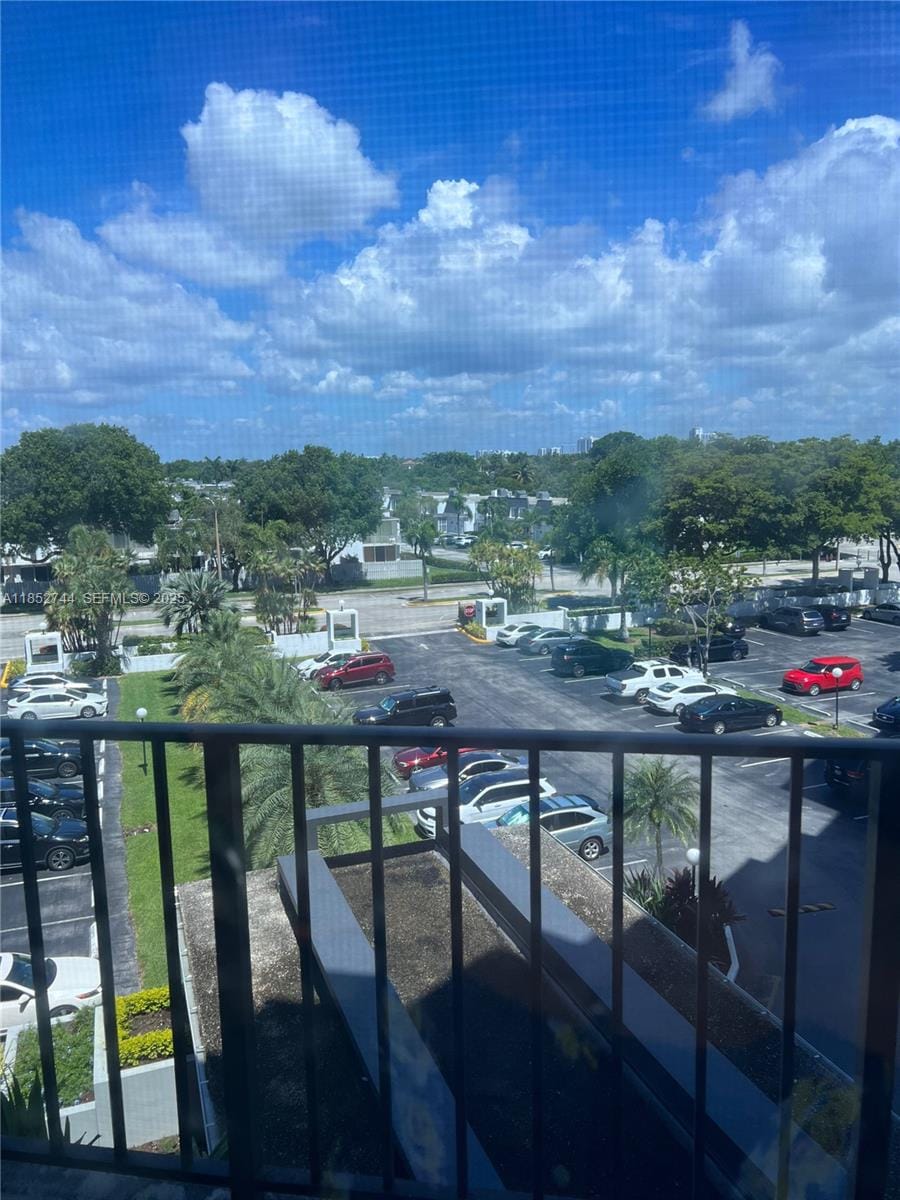 1000 Parkview Drive 523, Hallandale Beach, FL 33009 photo 15