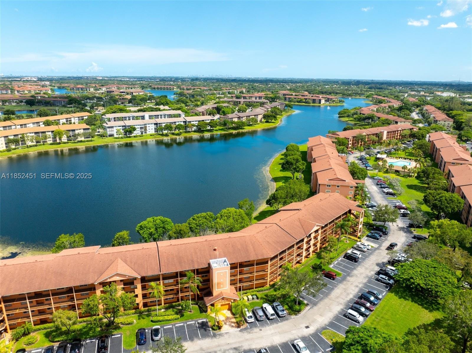 571 SW 141st Avenue 205N, Pembroke Pines, FL 33027
