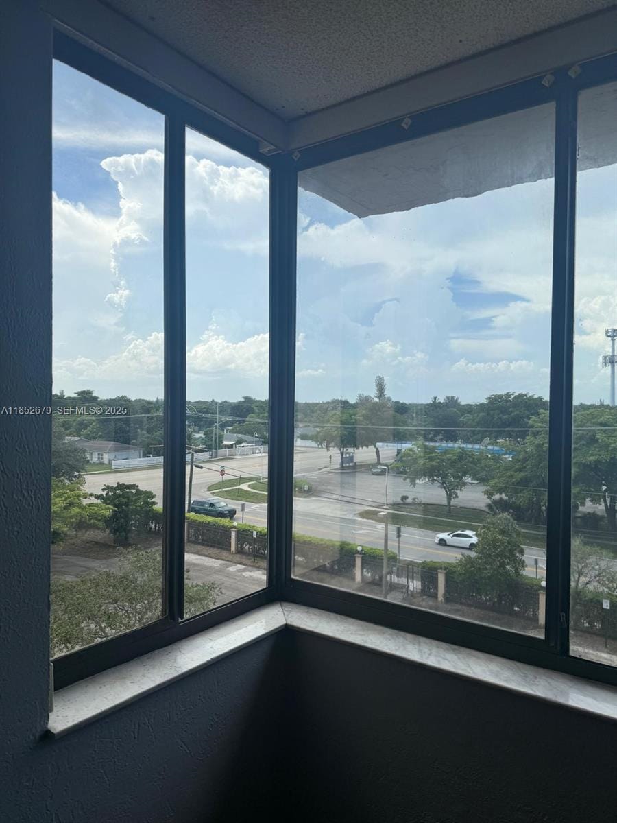 8040 Hampton Boulevard 512, North Lauderdale, FL 33068 photo 15