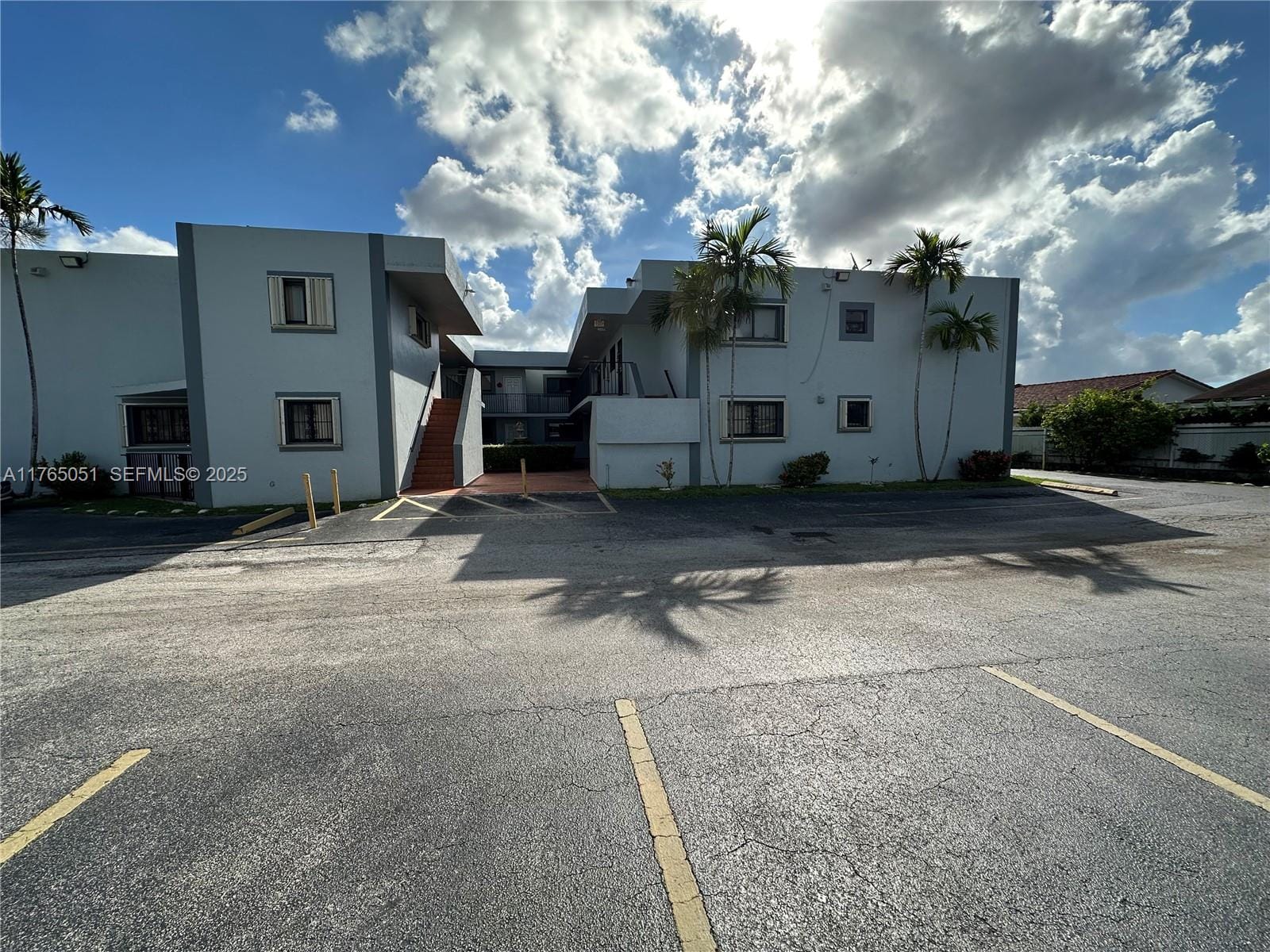 1340 W 41st Street 201, Hialeah, FL 33012 photo 4